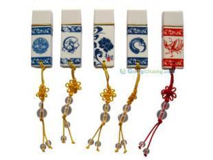 青花瓷U盤 當(dāng)國粹遇見科技，打造文化特色商務(wù)新禮遇